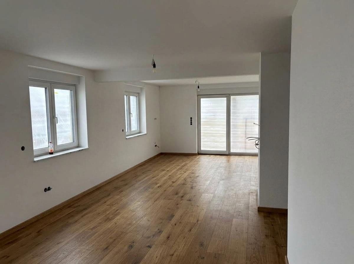 3 bedroom flat to rent, 108 m², Oberschwarzach, Bavaria 3 bedroom flat to rent, 108 m², Oberschwarzach, Bavaria