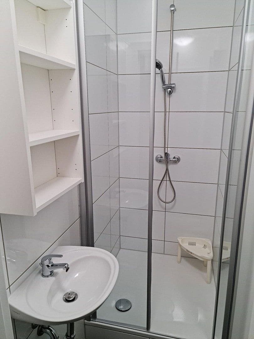 flat to rent, 16 m², Düsseldorf, North Rhine-Westphalia flat to rent, 16 m², Düsseldorf, North Rhine-Westphalia