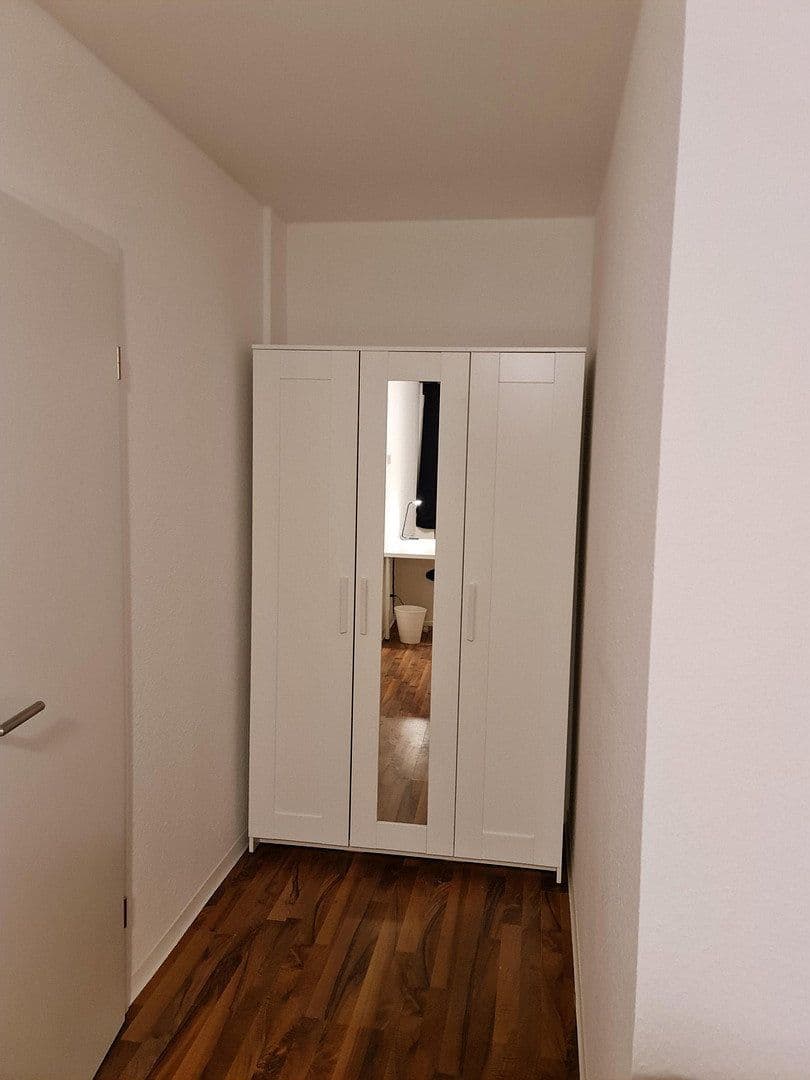 flat to rent, 16 m², Düsseldorf, North Rhine-Westphalia flat to rent, 16 m², Düsseldorf, North Rhine-Westphalia