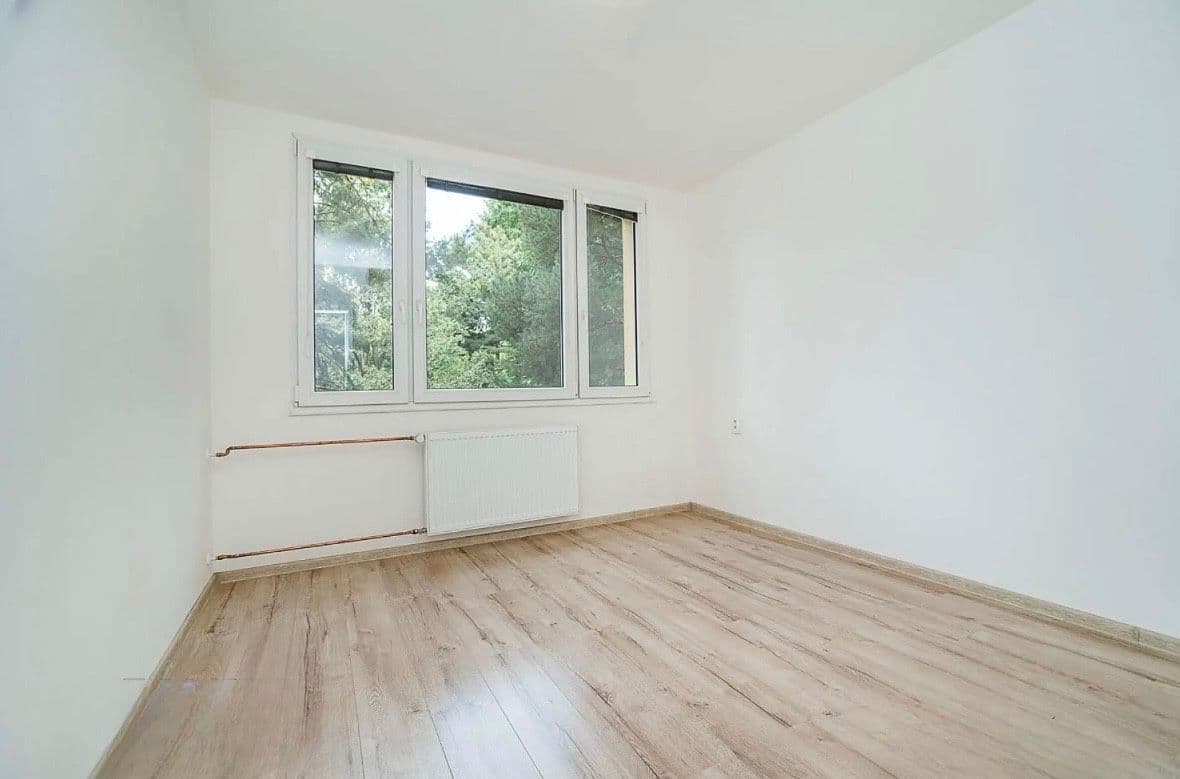 2 bedroom flat to rent, 47 m², Rumburská, Prague, Prague 2 bedroom flat to rent, 47 m², Rumburská, Prague, Prague