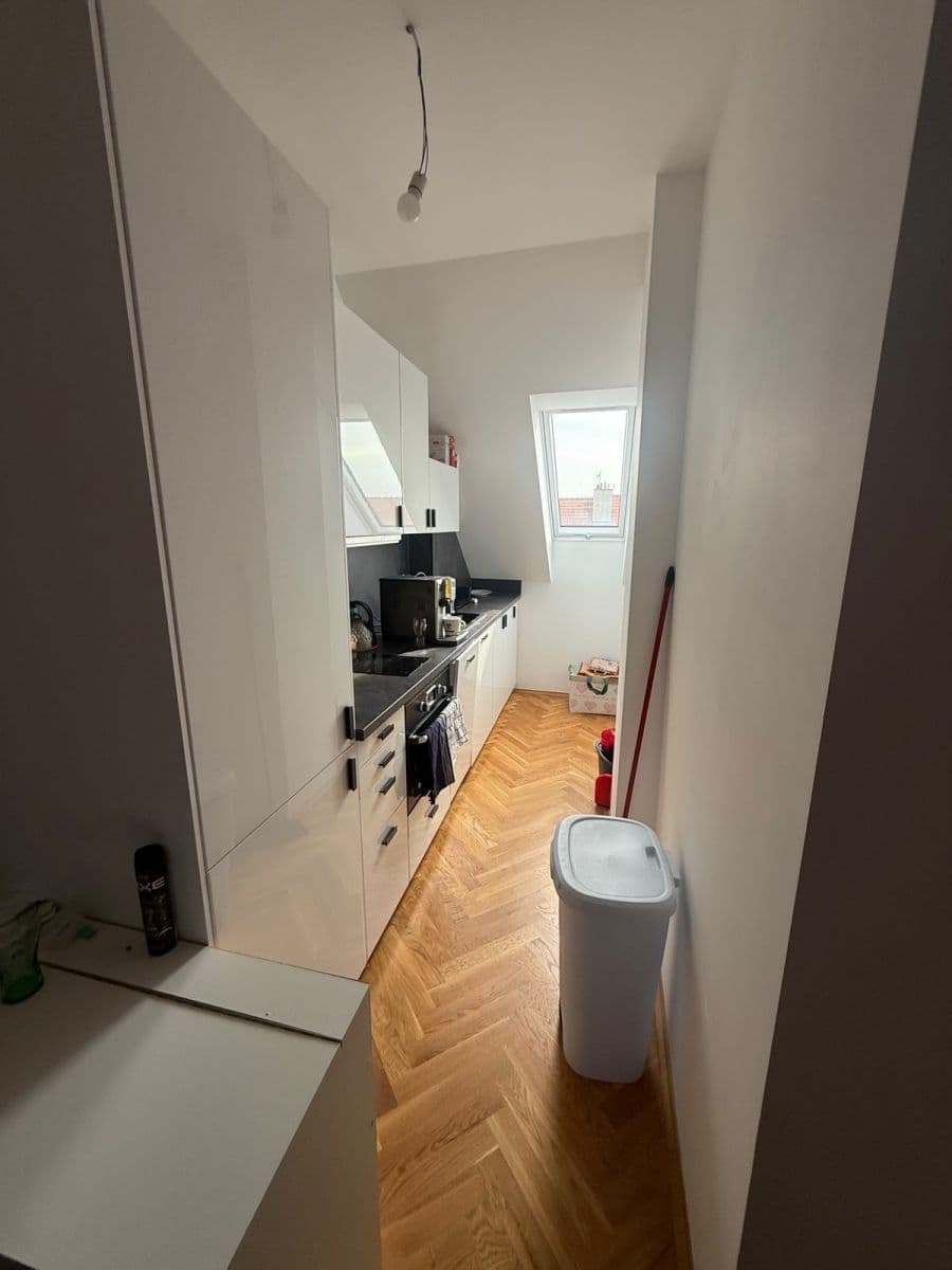 Studio flat to rent, 25 m², Ďáblická, Prague, Prague Studio flat to rent, 25 m², Ďáblická, Prague, Prague