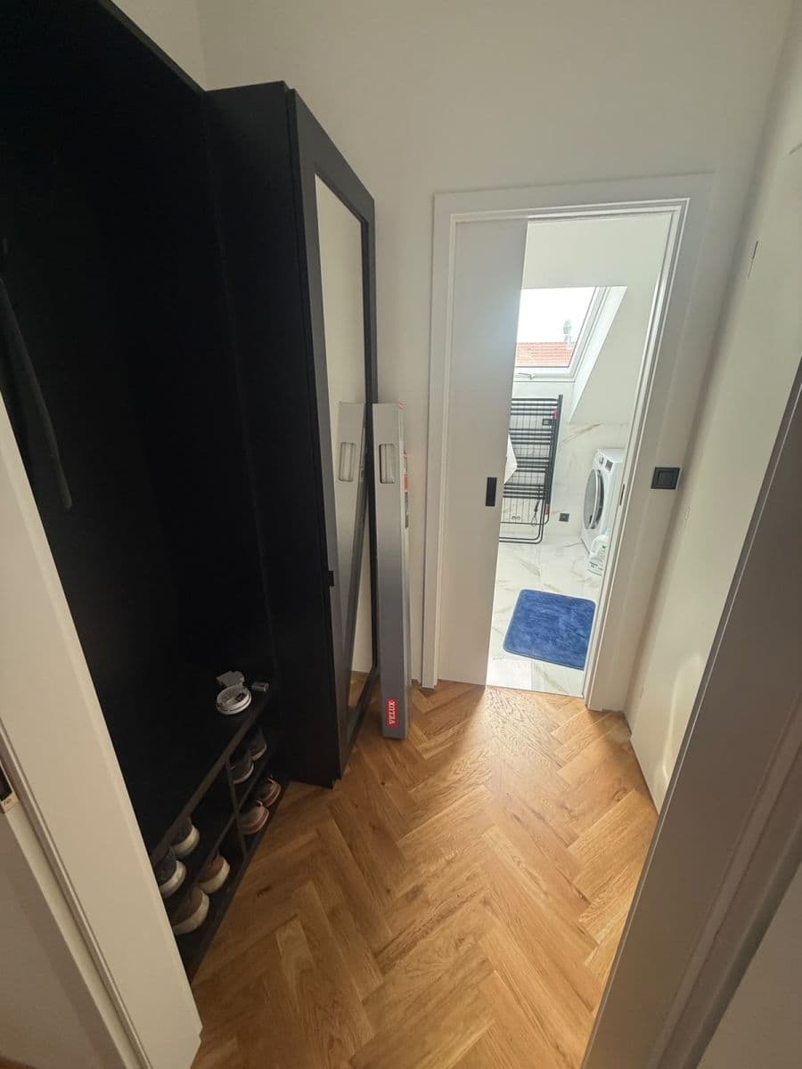 Studio flat to rent, 25 m², Ďáblická, Prague, Prague Studio flat to rent, 25 m², Ďáblická, Prague, Prague