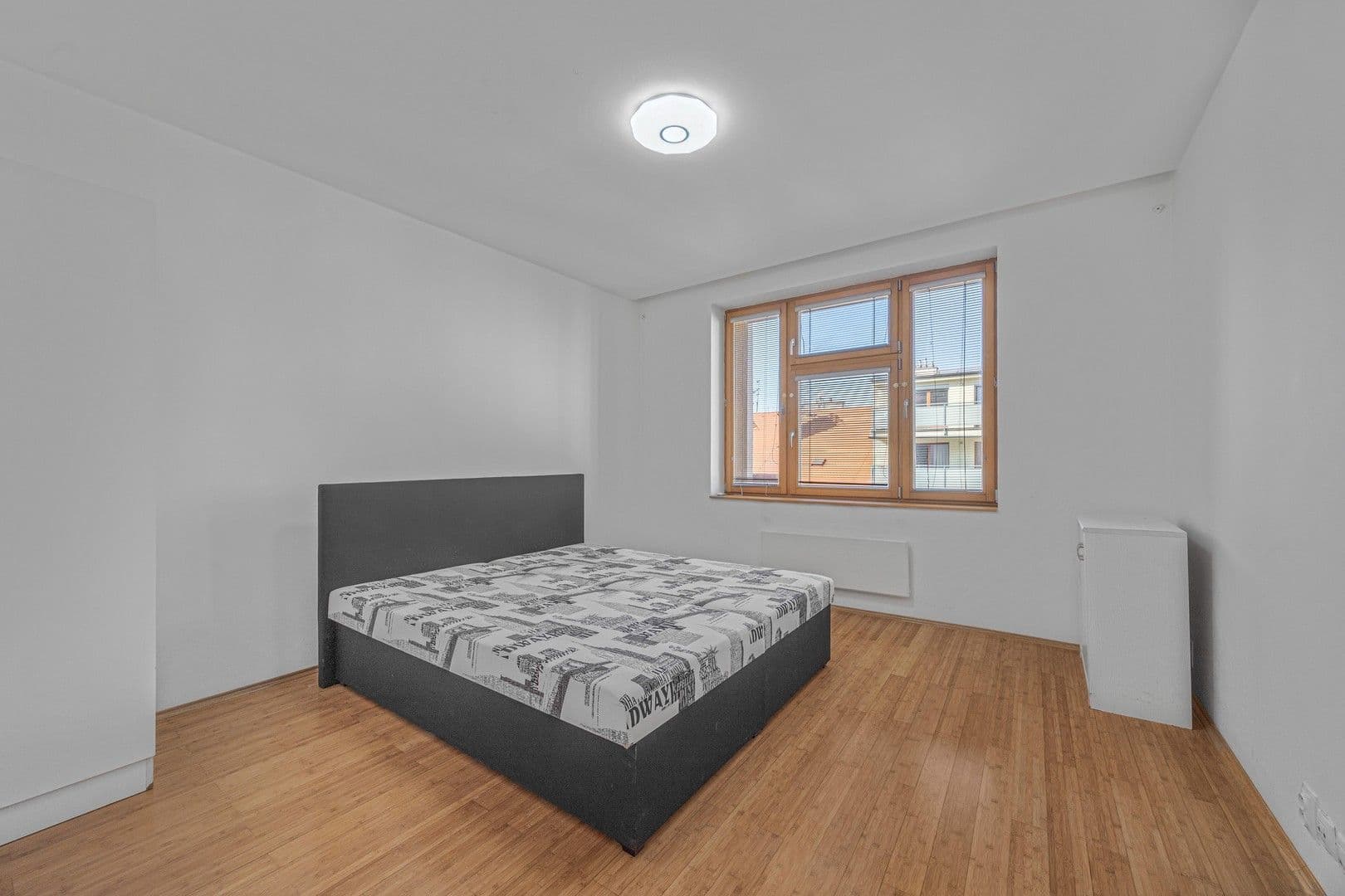 1 bedroom with open-plan kitchen flat to rent, 48 m², Žerotínova, Prague, Prague 1 bedroom with open-plan kitchen flat to rent, 48 m², Žerotínova, Prague, Prague
