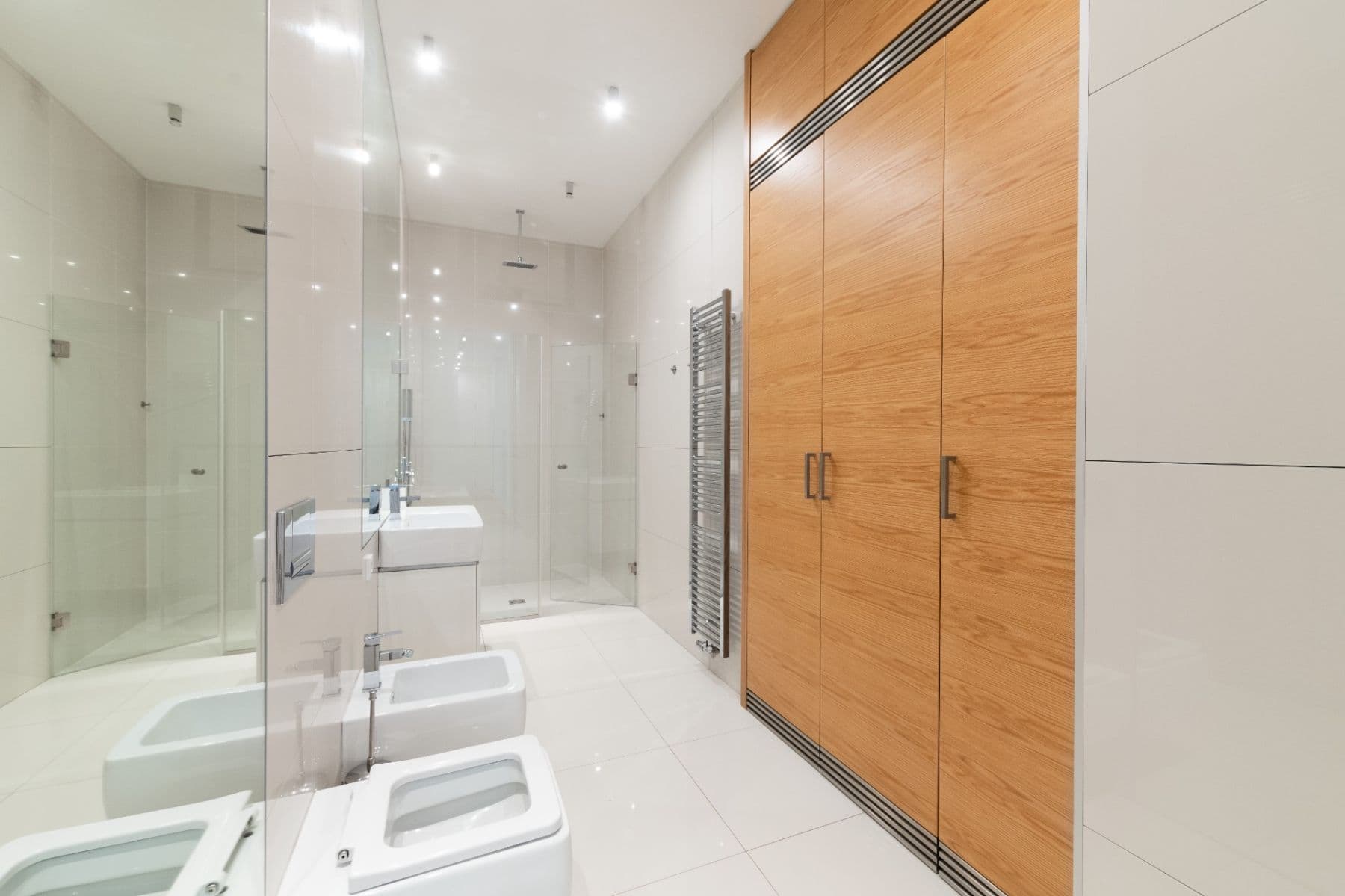 4 bedroom with open-plan kitchen flat to rent, 184 m², Laubova, Prague, Prague 4 bedroom with open-plan kitchen flat to rent, 184 m², Laubova, Prague, Prague