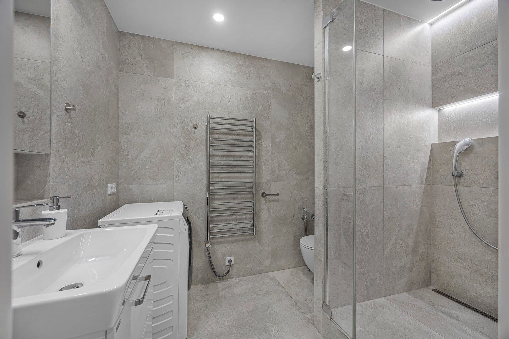 1 bedroom flat to rent, 32 m², Drahobejlova, Prague, Prague 1 bedroom flat to rent, 32 m², Drahobejlova, Prague, Prague