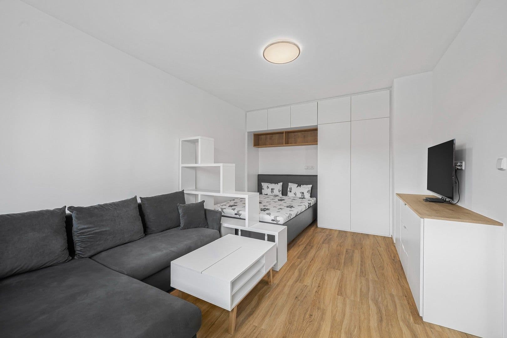 1 bedroom flat to rent, 32 m², Drahobejlova, Prague, Prague 1 bedroom flat to rent, 32 m², Drahobejlova, Prague, Prague