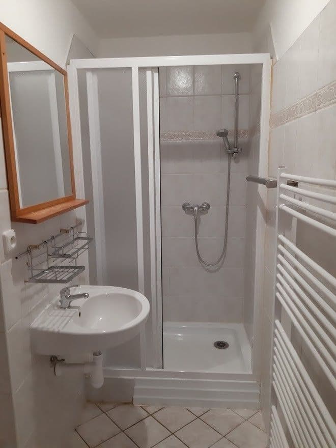 1 bedroom flat to rent, 40 m², Mozartova, Prague, Prague 1 bedroom flat to rent, 40 m², Mozartova, Prague, Prague