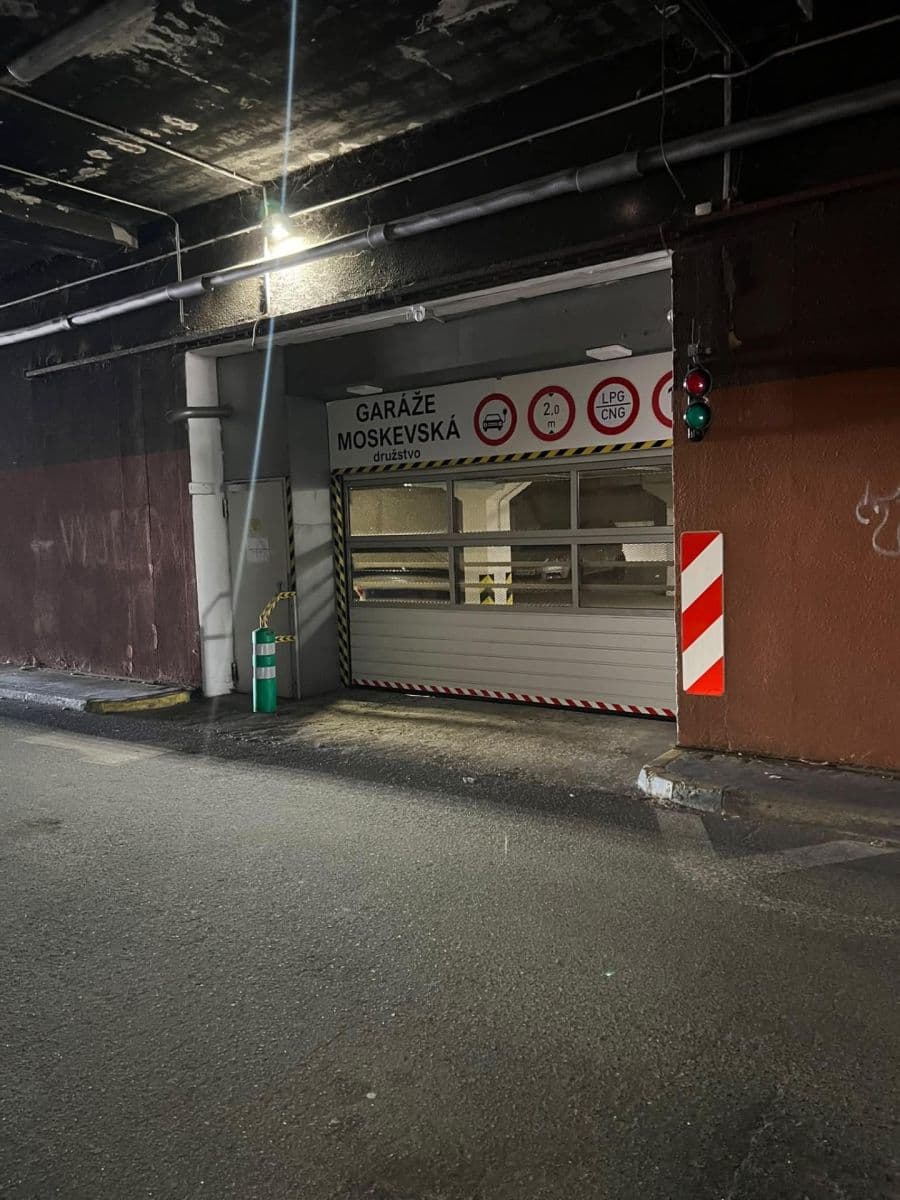 garage to rent, 13 m², Prague, Prague garage to rent, 13 m², Prague, Prague