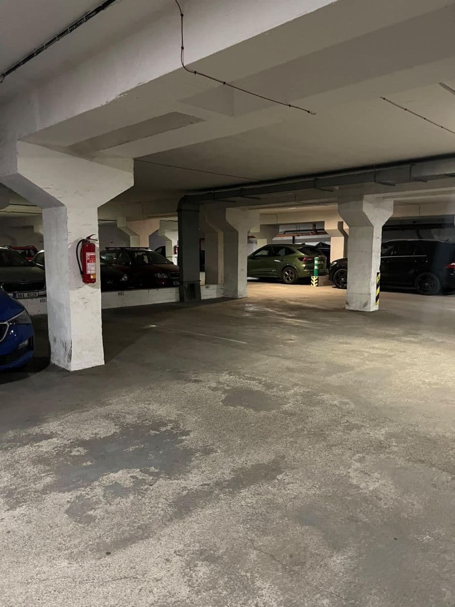 garage to rent, 13 m², Prague, Prague garage to rent, 13 m², Prague, Prague