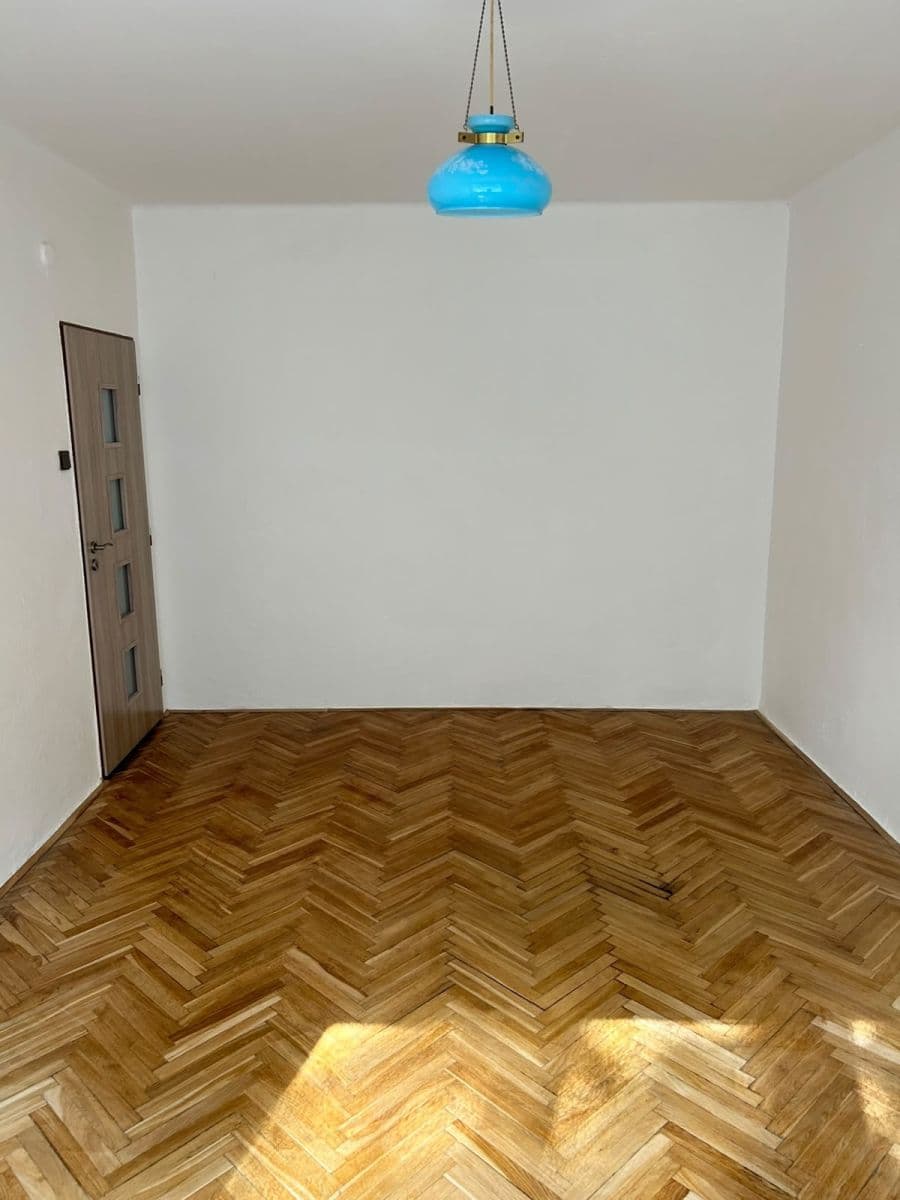2 bedroom flat to rent, 52 m², Malovická, Prague, Prague 2 bedroom flat to rent, 52 m², Malovická, Prague, Prague