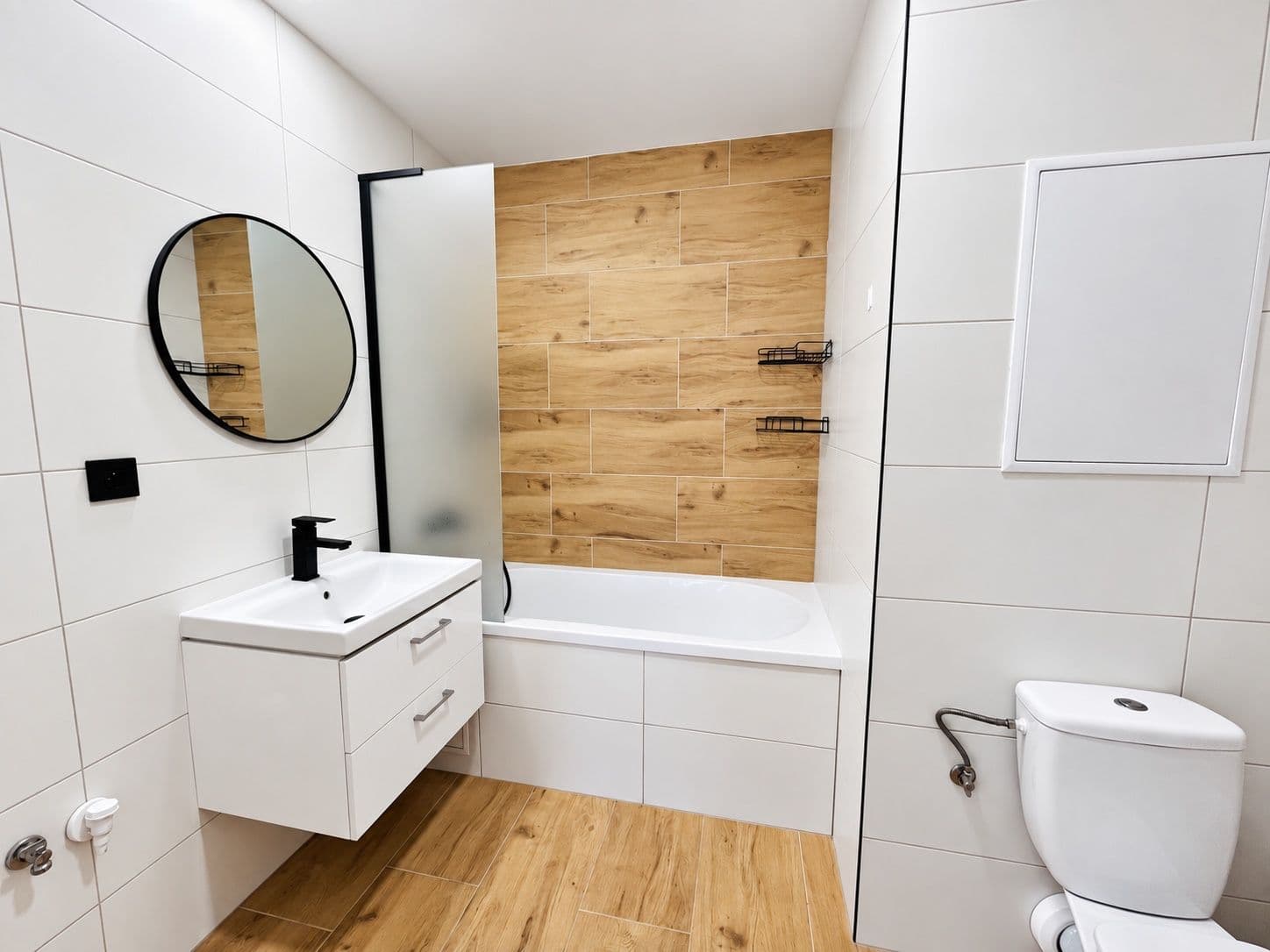 2 bedroom with open-plan kitchen flat for sale, 72 m², Javorová, Most, Ústecký Region 2 bedroom with open-plan kitchen flat for sale, 72 m², Javorová, Most, Ústecký Region