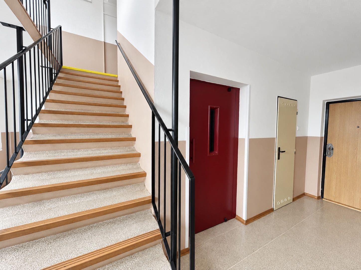 2 bedroom with open-plan kitchen flat for sale, 72 m², Javorová, Most, Ústecký Region 2 bedroom with open-plan kitchen flat for sale, 72 m², Javorová, Most, Ústecký Region