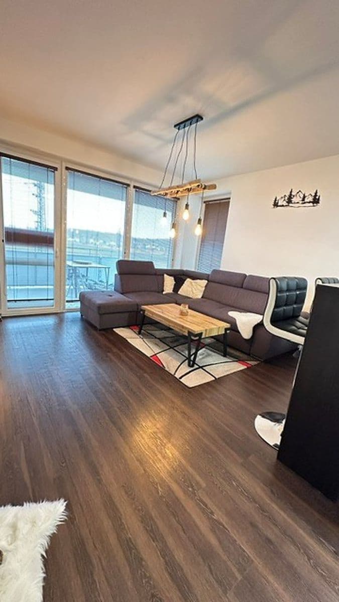2 bedroom with open-plan kitchen flat for sale, 79 m², Topolová, Olomouc, Olomoucký Region 2 bedroom with open-plan kitchen flat for sale, 79 m², Topolová, Olomouc, Olomoucký Region