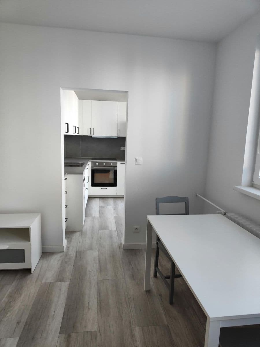 3 bedroom flat to rent, 60 m², Muškátová, Ružinov, Bratislavský Region 3 bedroom flat to rent, 60 m², Muškátová, Ružinov, Bratislavský Region