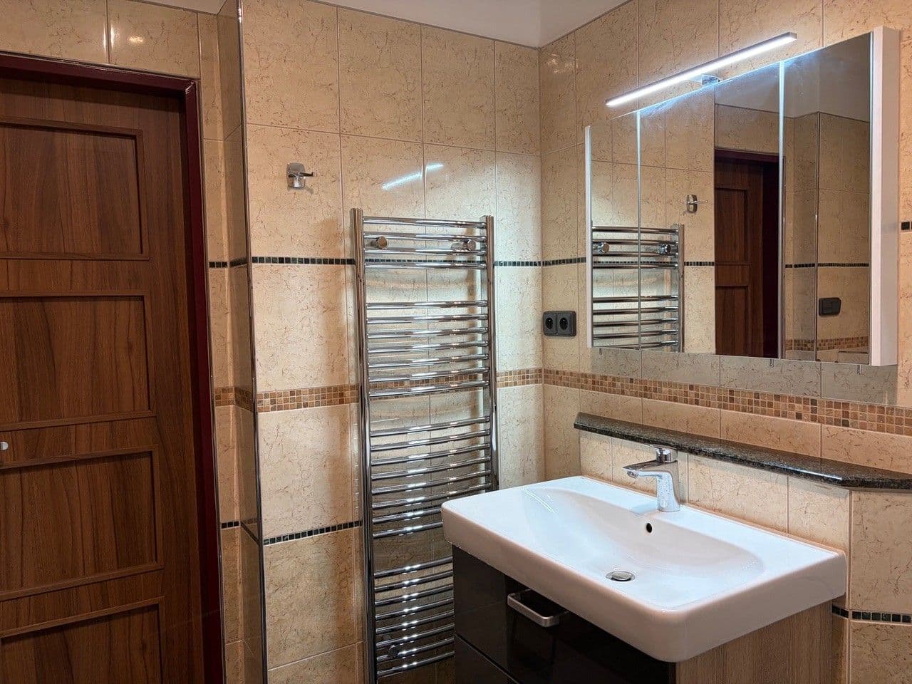 1 bedroom with open-plan kitchen flat to rent, 43 m², Žateckých, Prague, Prague 1 bedroom with open-plan kitchen flat to rent, 43 m², Žateckých, Prague, Prague