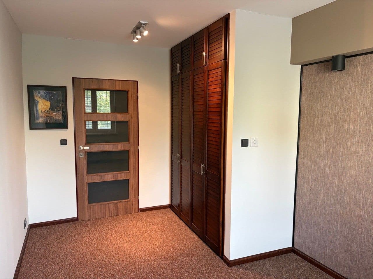 1 bedroom with open-plan kitchen flat to rent, 43 m², Žateckých, Prague, Prague 1 bedroom with open-plan kitchen flat to rent, 43 m², Žateckých, Prague, Prague