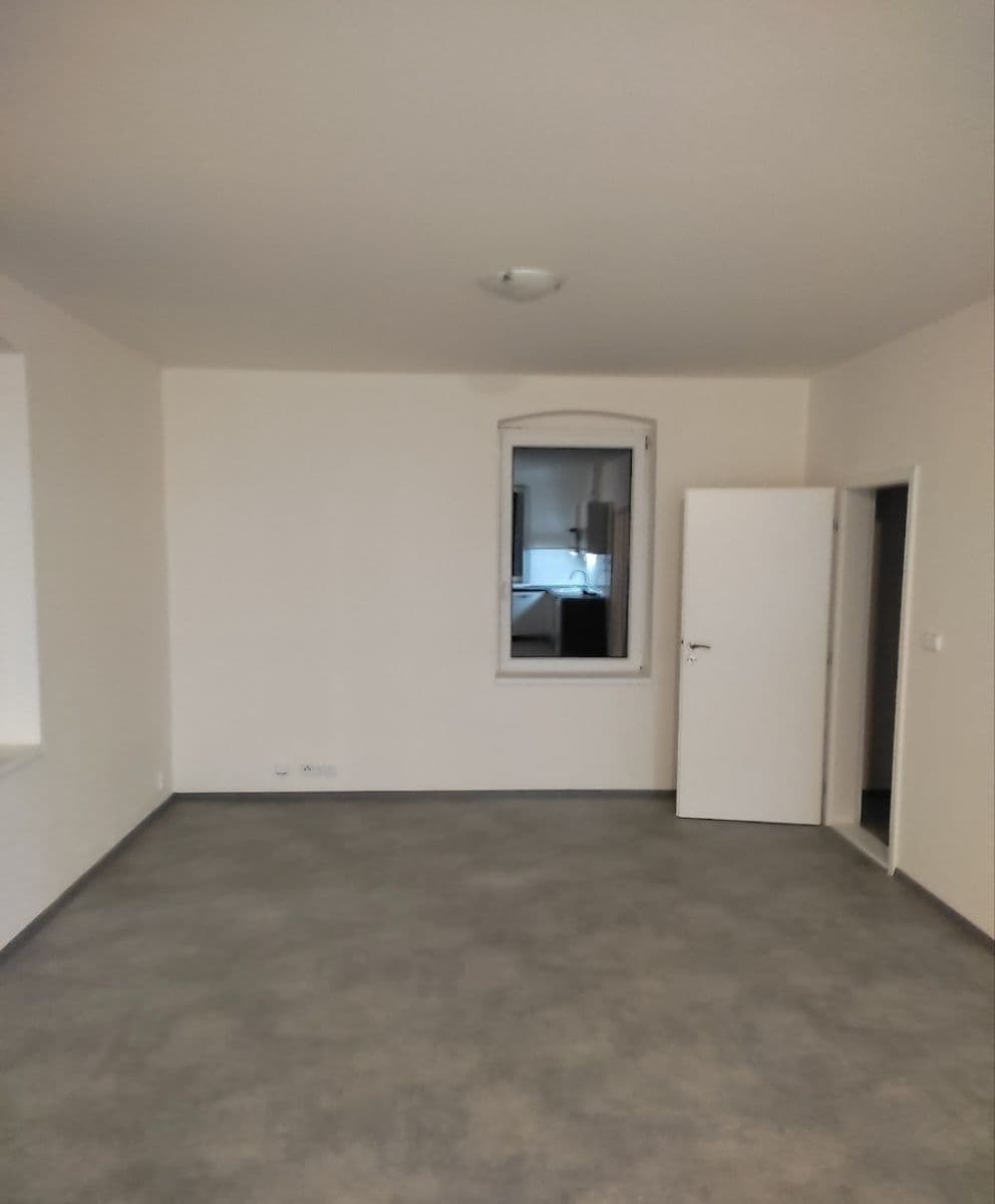 1 bedroom with open-plan kitchen flat to rent, 63 m², Frýdlantská, Chrastava, Liberecký Region 1 bedroom with open-plan kitchen flat to rent, 63 m², Frýdlantská, Chrastava, Liberecký Region