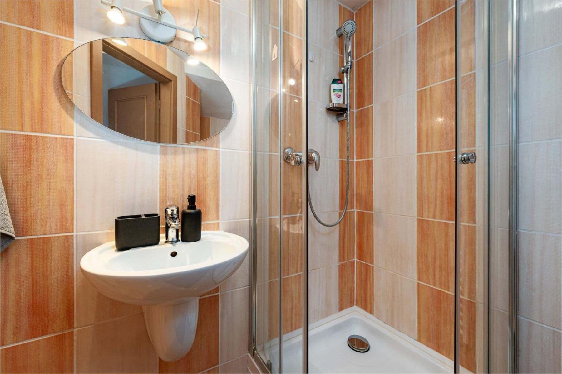 flat to rent, 134 m², Wenzigova, Prague, Prague flat to rent, 134 m², Wenzigova, Prague, Prague