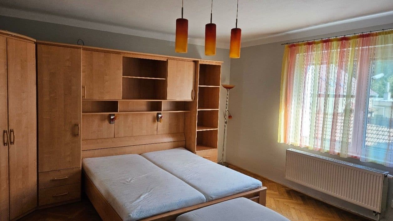 5 bedroom flat to rent, 120 m², U Bažantnice, Poděbrady, Středočeský Region 5 bedroom flat to rent, 120 m², U Bažantnice, Poděbrady, Středočeský Region