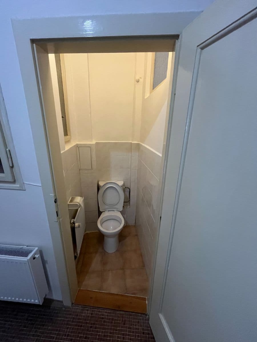 1 bedroom with open-plan kitchen flat to rent, 58 m², U Kublova, Prague, Prague 1 bedroom with open-plan kitchen flat to rent, 58 m², U Kublova, Prague, Prague