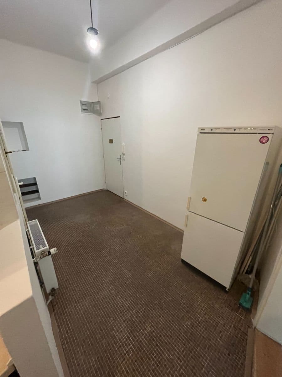 1 bedroom with open-plan kitchen flat to rent, 58 m², U Kublova, Prague, Prague 1 bedroom with open-plan kitchen flat to rent, 58 m², U Kublova, Prague, Prague