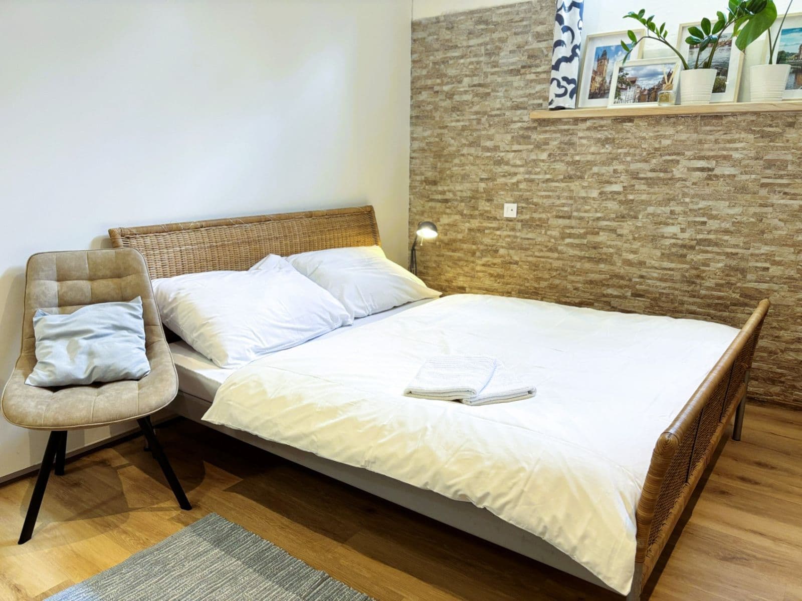 non-residential property for sale, 25 m², Šlikova, Prague, Prague non-residential property for sale, 25 m², Šlikova, Prague, Prague