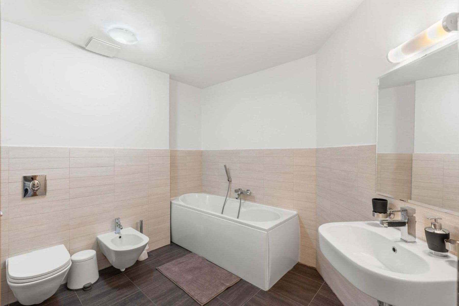 flat to rent, 180 m², Zborovská, Prague, Prague flat to rent, 180 m², Zborovská, Prague, Prague