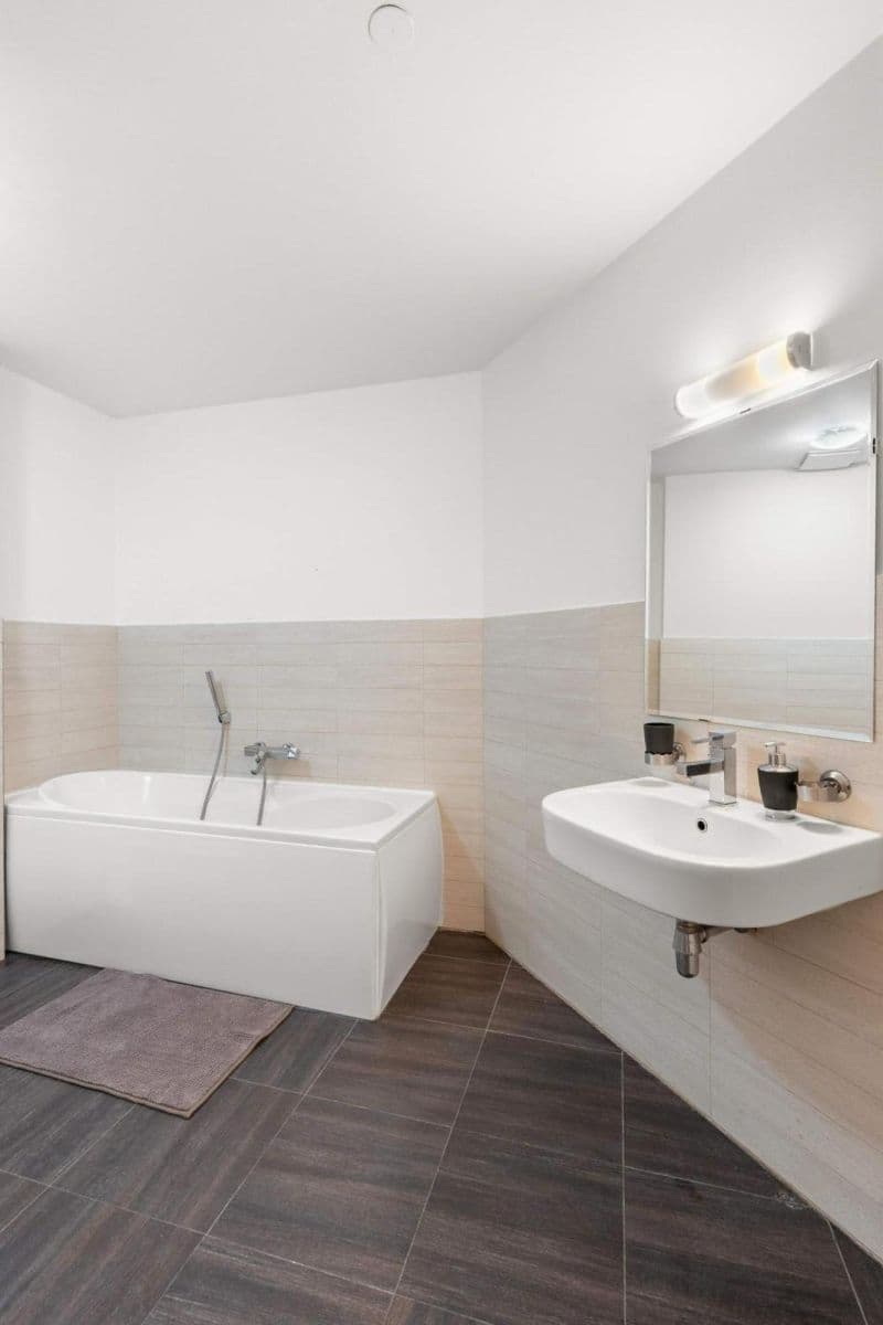 flat to rent, 180 m², Zborovská, Prague, Prague flat to rent, 180 m², Zborovská, Prague, Prague