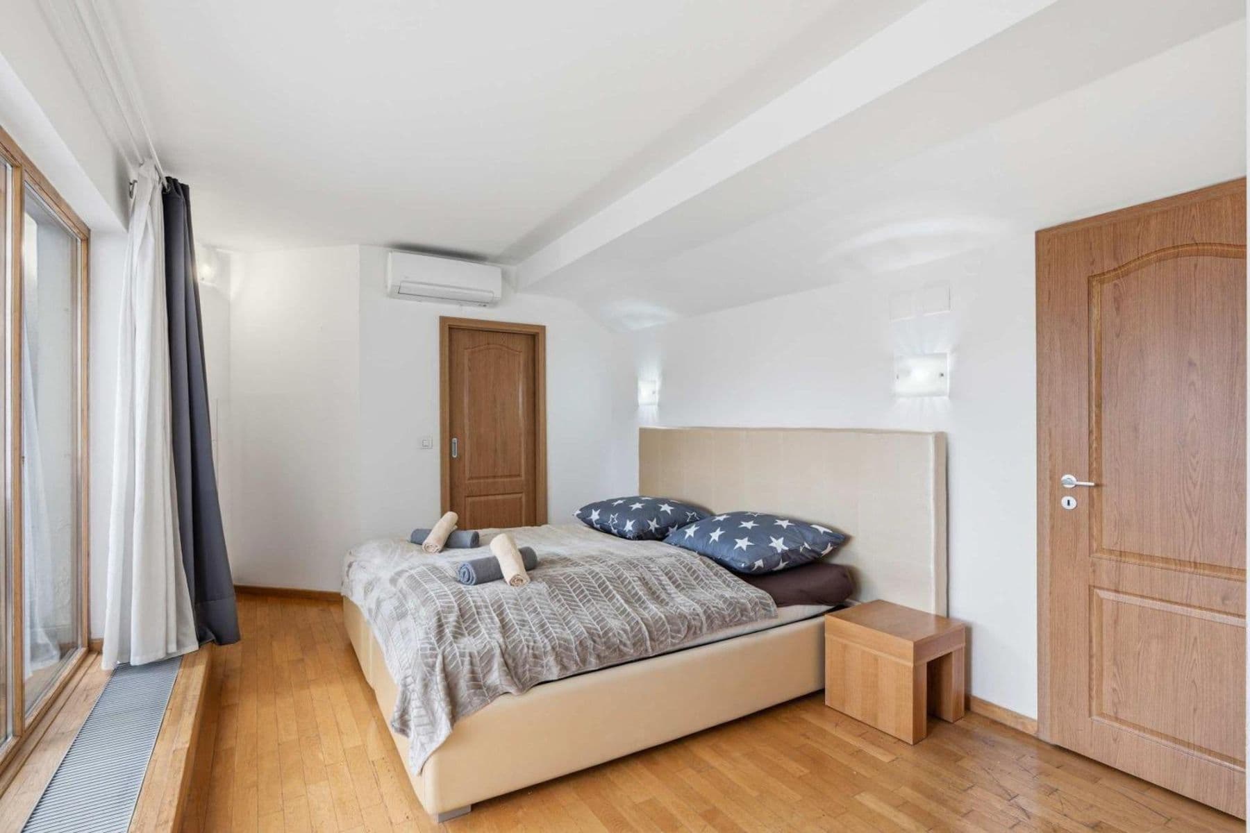flat to rent, 180 m², Zborovská, Prague, Prague flat to rent, 180 m², Zborovská, Prague, Prague