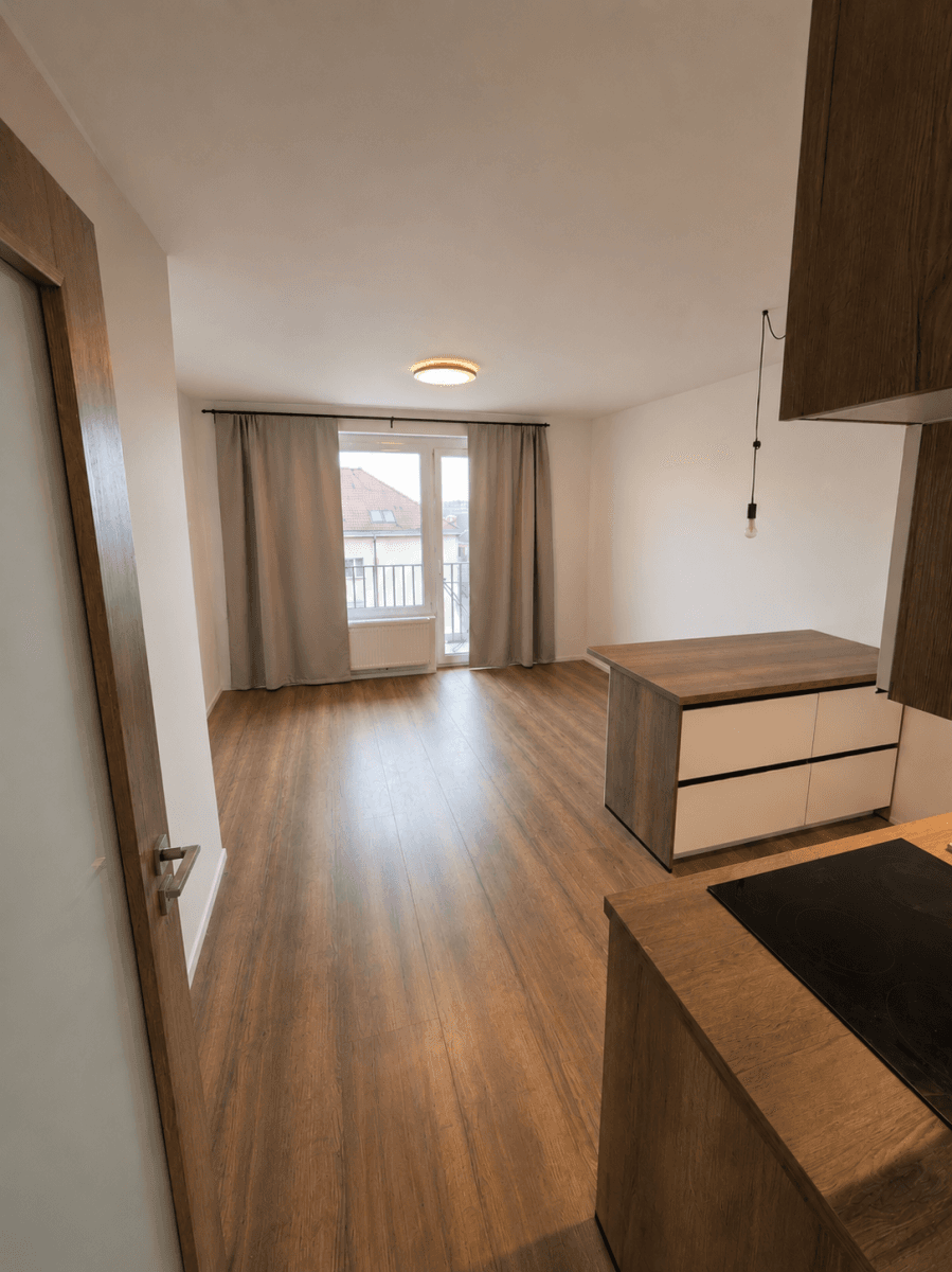 Studio flat to rent, 33 m², Střídavá, Prague, Prague Studio flat to rent, 33 m², Střídavá, Prague, Prague