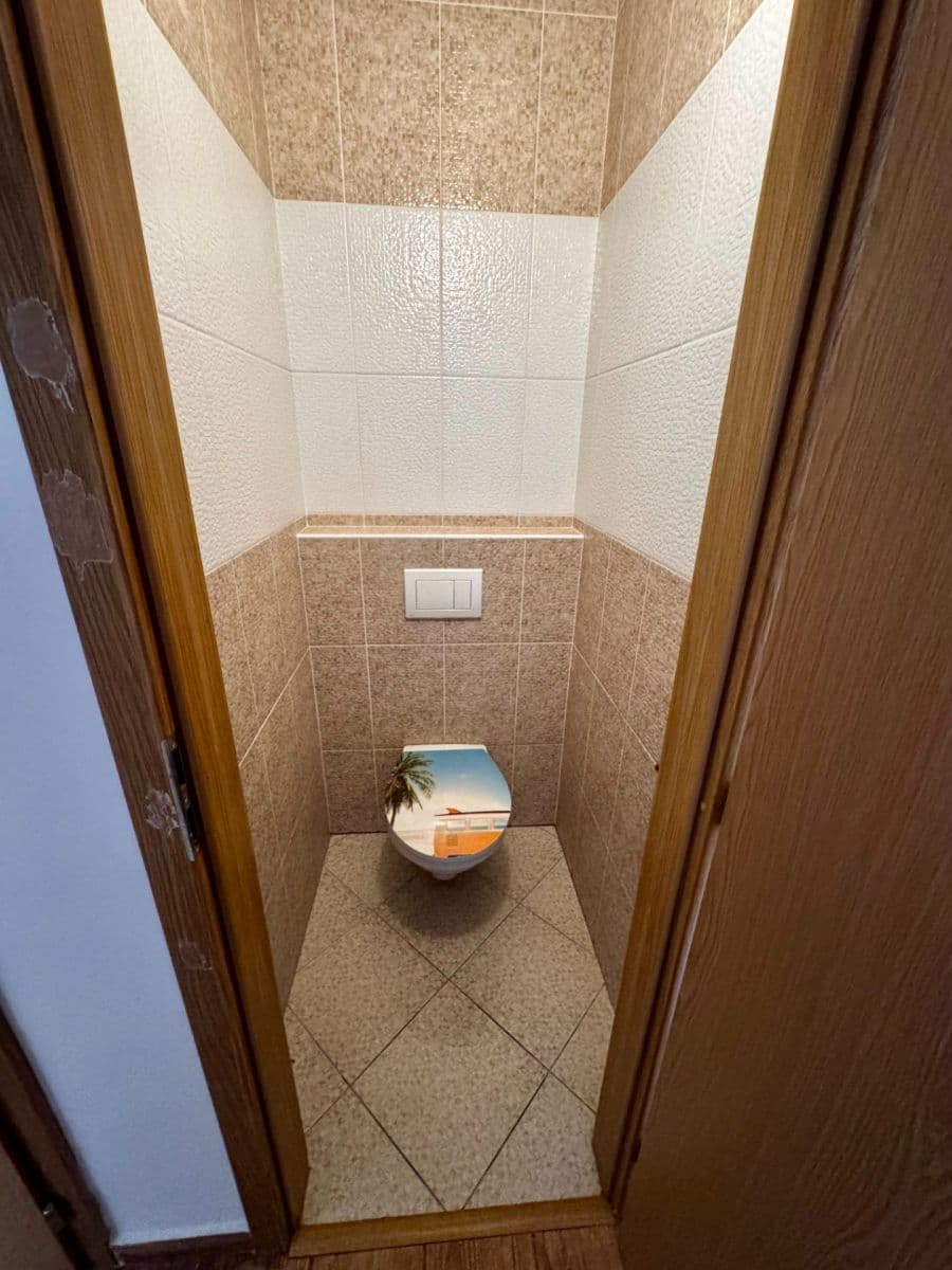2 bedroom with open-plan kitchen flat to rent, 75 m², Semilská, Prague, Prague 2 bedroom with open-plan kitchen flat to rent, 75 m², Semilská, Prague, Prague