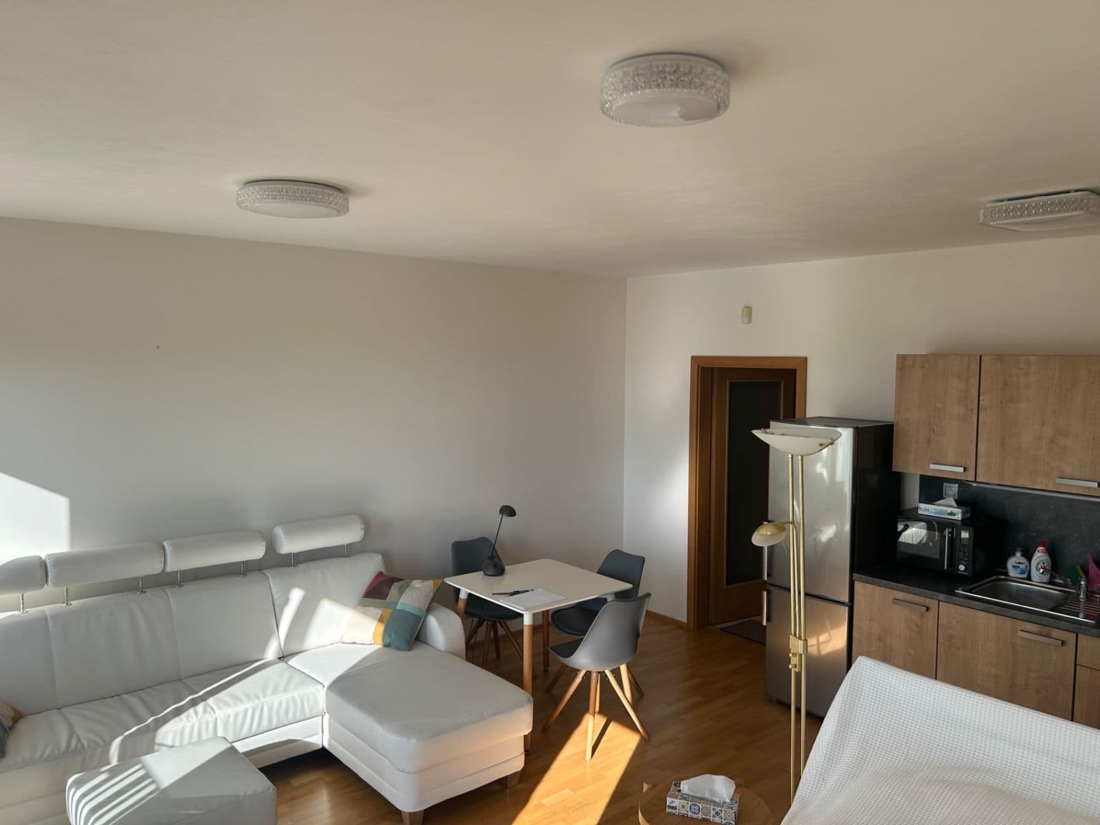 Studio flat to rent, 37 m², Olšanská, Prague, Prague Studio flat to rent, 37 m², Olšanská, Prague, Prague