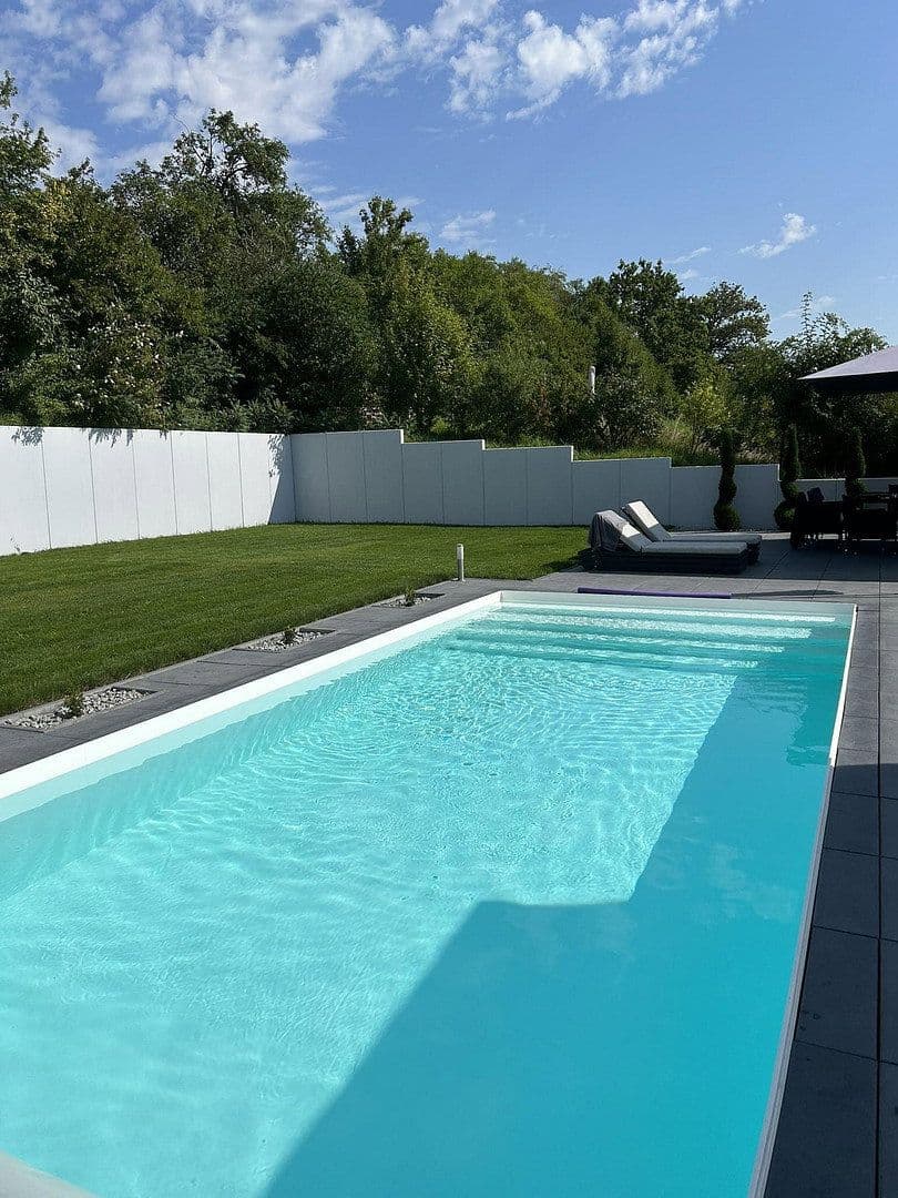 non-residential property for sale, 1,915 m², Gomaringen, Baden-Württemberg non-residential property for sale, 1,915 m², Gomaringen, Baden-Württemberg