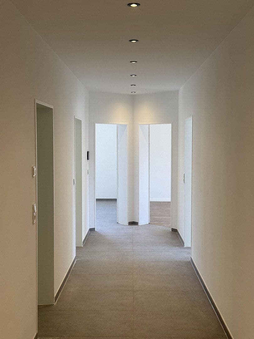 office to rent, 99 m², Nidderau, Hesse office to rent, 99 m², Nidderau, Hesse