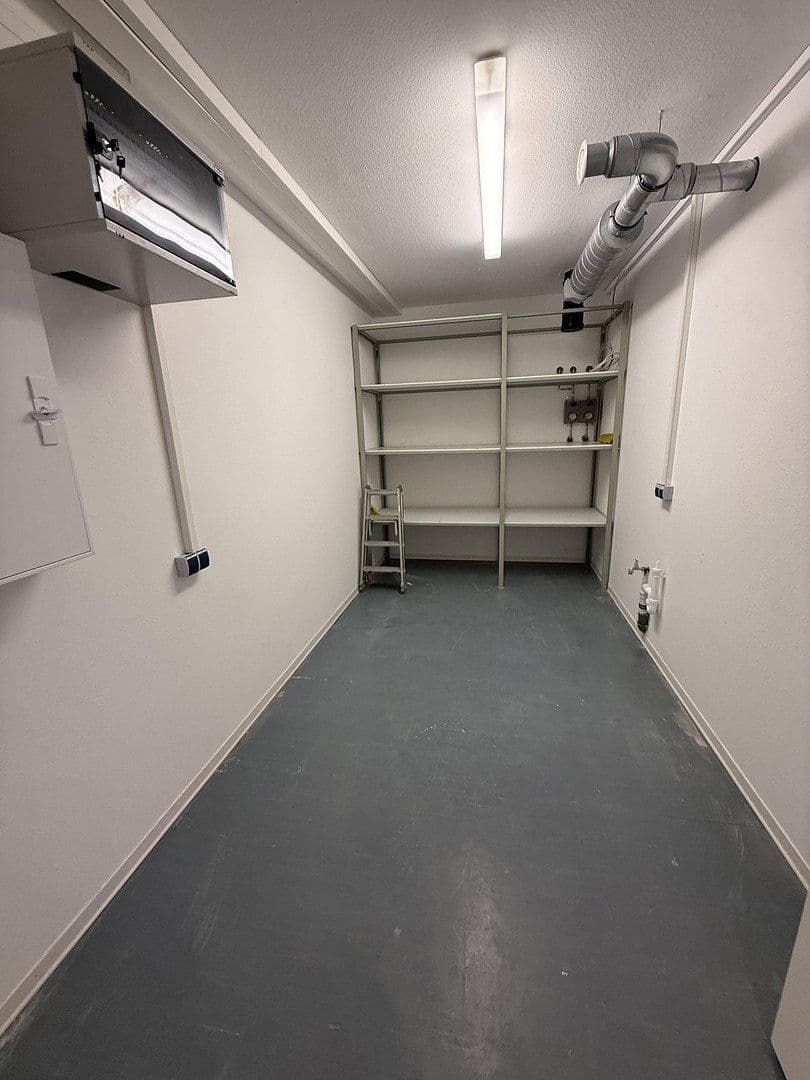 office to rent, 99 m², Nidderau, Hesse office to rent, 99 m², Nidderau, Hesse