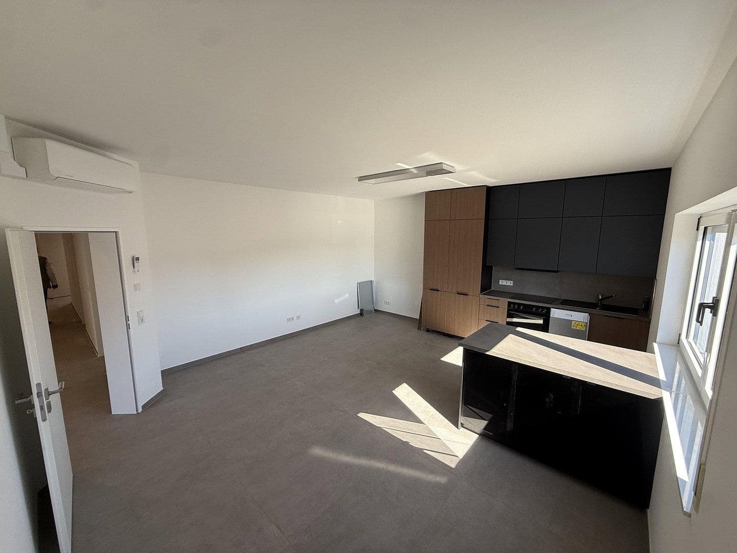 office to rent, 99 m², Nidderau, Hesse office to rent, 99 m², Nidderau, Hesse
