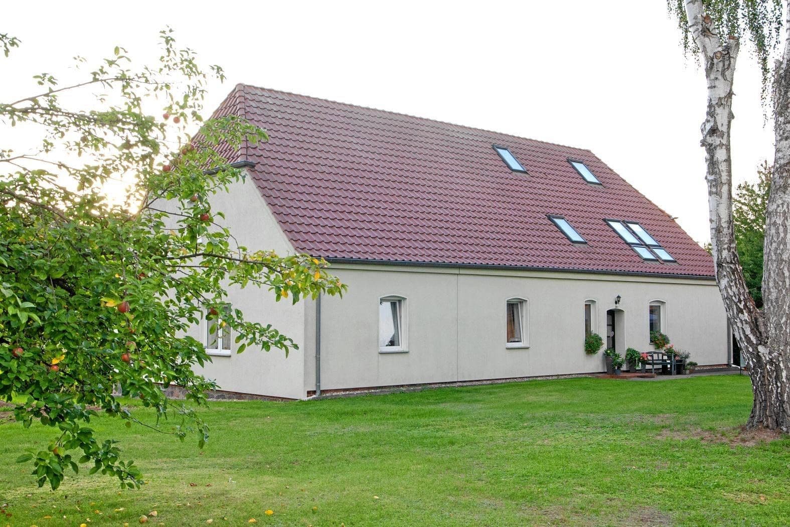 house for sale, 258 m², Retzower Strasse 21, Mirow, Mecklenburg-Vorpommern house for sale, 258 m², Retzower Strasse 21, Mirow, Mecklenburg-Vorpommern
