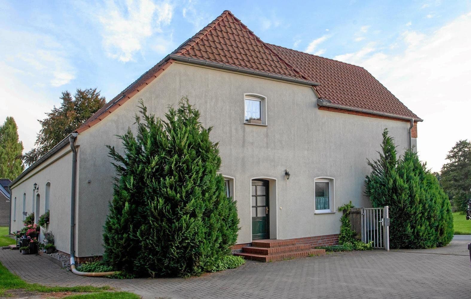 house for sale, 258 m², Retzower Strasse 21, Mirow, Mecklenburg-Vorpommern house for sale, 258 m², Retzower Strasse 21, Mirow, Mecklenburg-Vorpommern