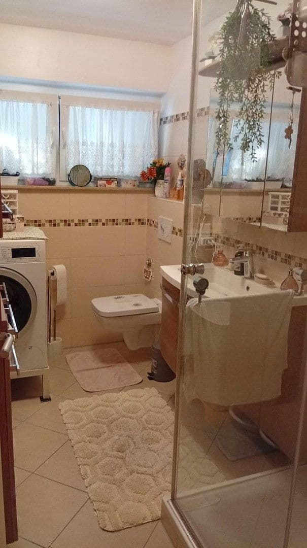 4 bedroom flat for sale, 87 m², Metzingen, Baden-Württemberg 4 bedroom flat for sale, 87 m², Metzingen, Baden-Württemberg