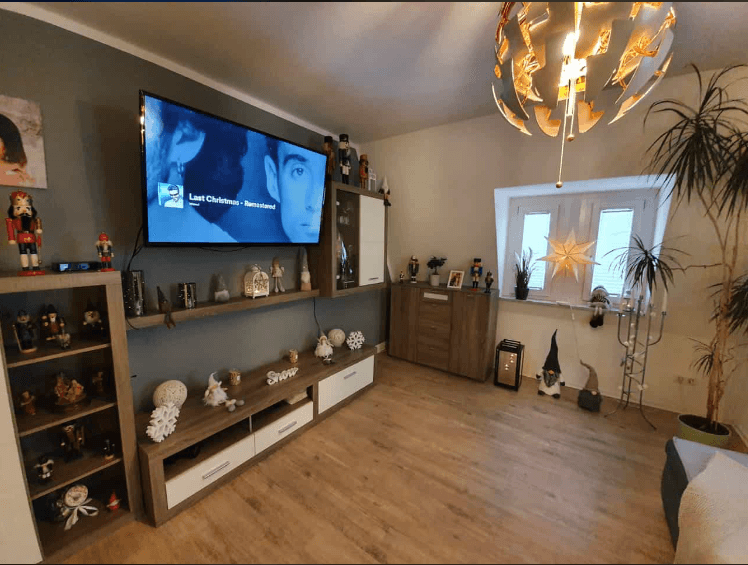 3 bedroom with open-plan kitchen flat to rent, 107 m², Friedrich-Engels-Straße 49, Zwickau, Saxony 3 bedroom with open-plan kitchen flat to rent, 107 m², Friedrich-Engels-Straße 49, Zwickau, Saxony