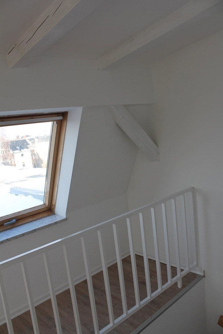 3 bedroom with open-plan kitchen flat to rent, 107 m², Friedrich-Engels-Straße 49, Zwickau, Saxony 3 bedroom with open-plan kitchen flat to rent, 107 m², Friedrich-Engels-Straße 49, Zwickau, Saxony