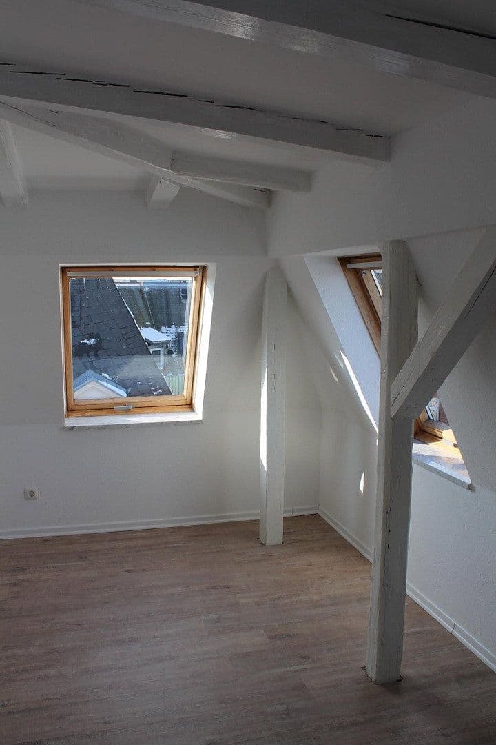 3 bedroom with open-plan kitchen flat to rent, 107 m², Friedrich-Engels-Straße 49, Zwickau, Saxony 3 bedroom with open-plan kitchen flat to rent, 107 m², Friedrich-Engels-Straße 49, Zwickau, Saxony