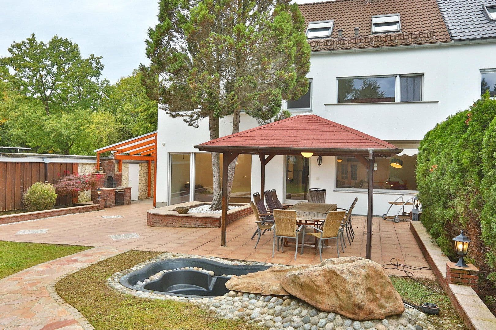 house for sale, 205 m², Hainbuchen Str. 18, Taufkirchen, Bavaria house for sale, 205 m², Hainbuchen Str. 18, Taufkirchen, Bavaria