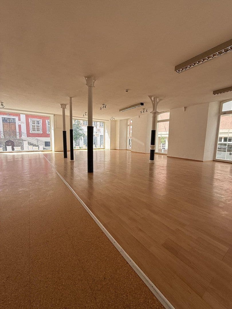 non-residential property to rent, 136 m², Spitalstrasse 17, Ellwangen (Jagst), Baden-Württemberg non-residential property to rent, 136 m², Spitalstrasse 17, Ellwangen (Jagst), Baden-Württemberg