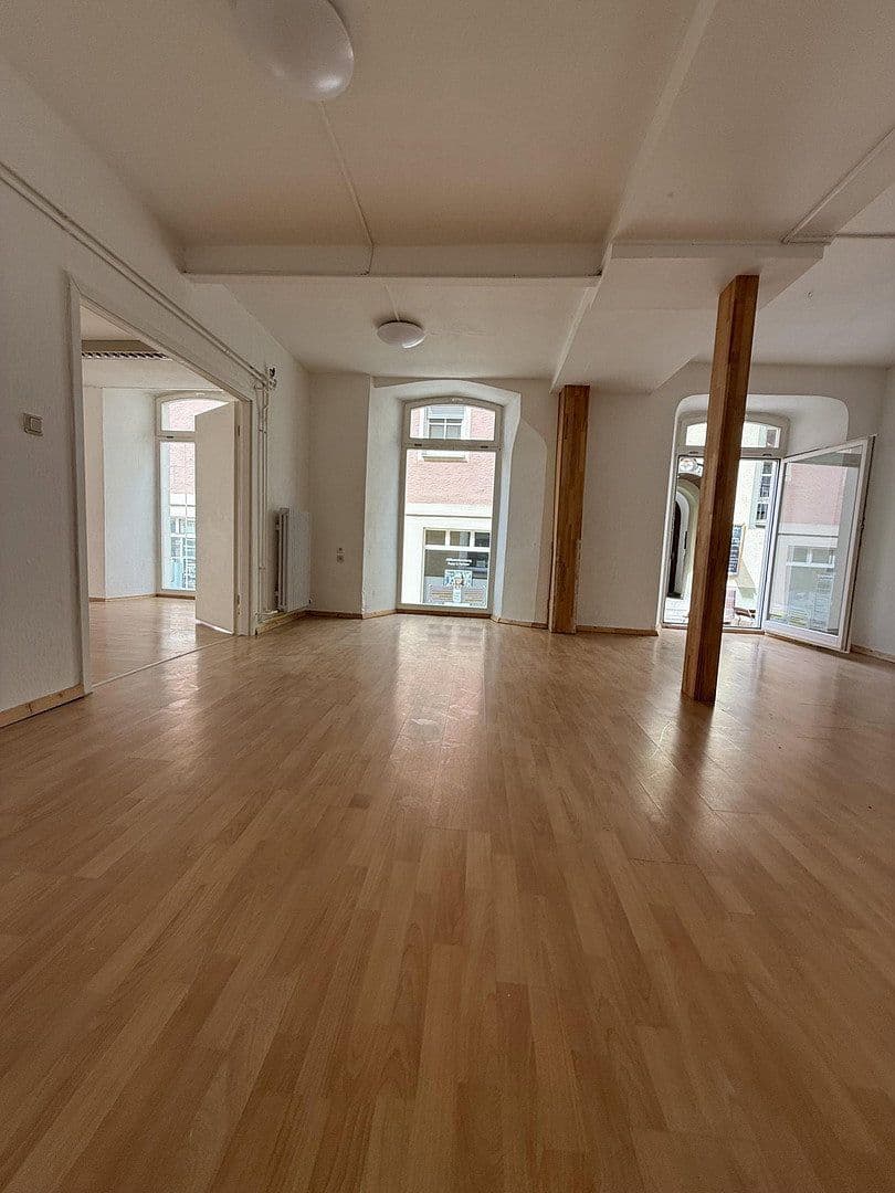 non-residential property to rent, 136 m², Spitalstrasse 17, Ellwangen (Jagst), Baden-Württemberg non-residential property to rent, 136 m², Spitalstrasse 17, Ellwangen (Jagst), Baden-Württemberg