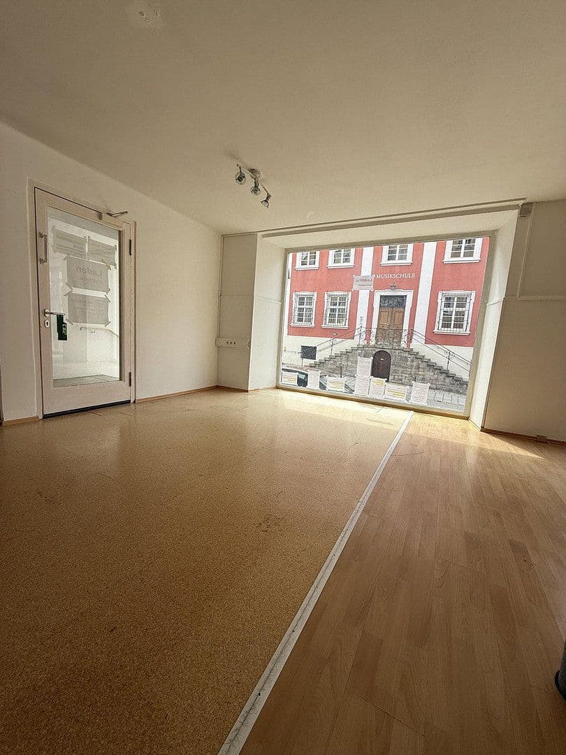 non-residential property to rent, 136 m², Spitalstrasse 17, Ellwangen (Jagst), Baden-Württemberg non-residential property to rent, 136 m², Spitalstrasse 17, Ellwangen (Jagst), Baden-Württemberg