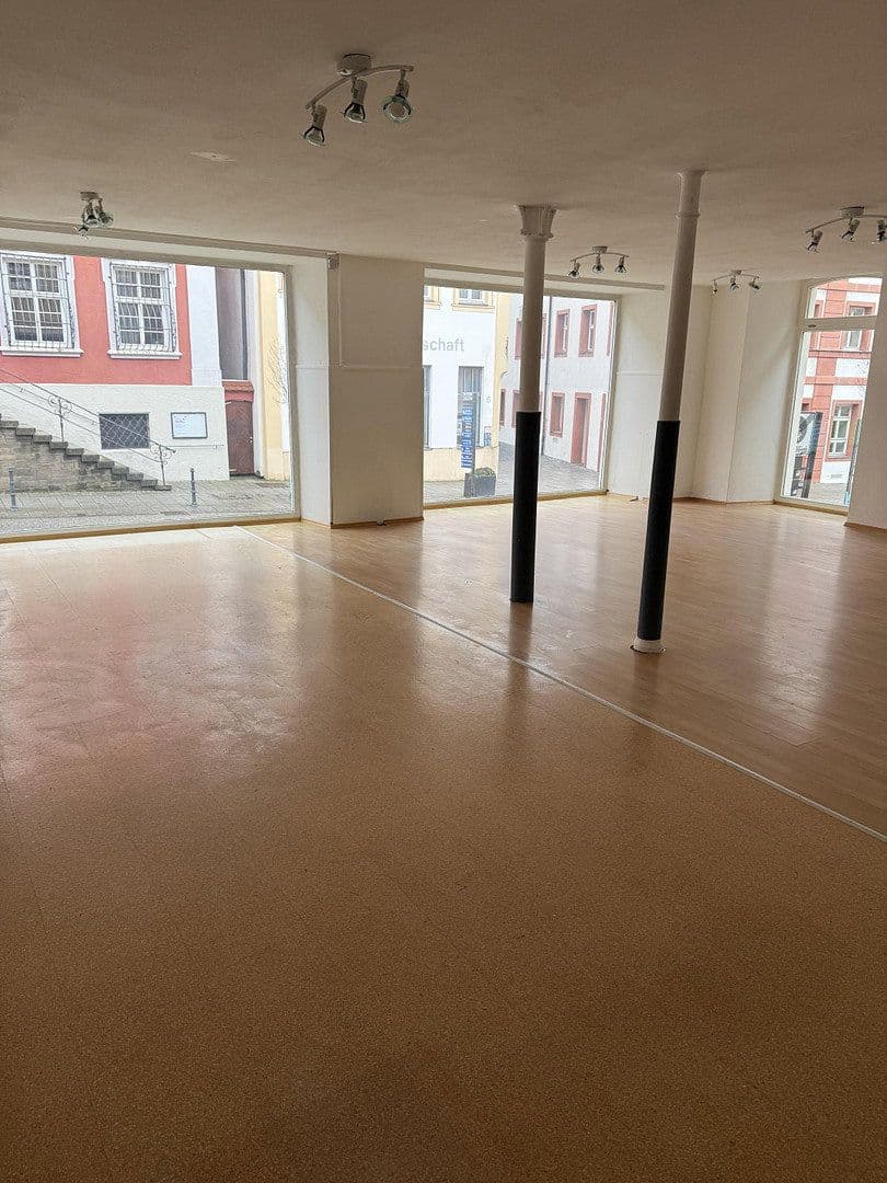 non-residential property to rent, 136 m², Spitalstrasse 17, Ellwangen (Jagst), Baden-Württemberg non-residential property to rent, 136 m², Spitalstrasse 17, Ellwangen (Jagst), Baden-Württemberg