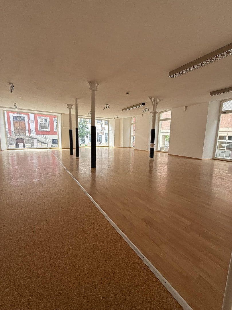 non-residential property to rent, 136 m², Spitalstrasse 17, Ellwangen (Jagst), Baden-Württemberg non-residential property to rent, 136 m², Spitalstrasse 17, Ellwangen (Jagst), Baden-Württemberg