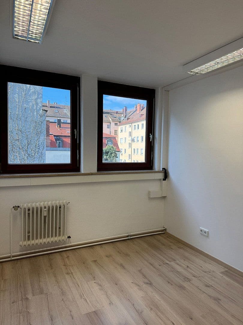 office for sale, 220 m², Pillenreuther Str. 14, Nürnberg, Bavaria office for sale, 220 m², Pillenreuther Str. 14, Nürnberg, Bavaria