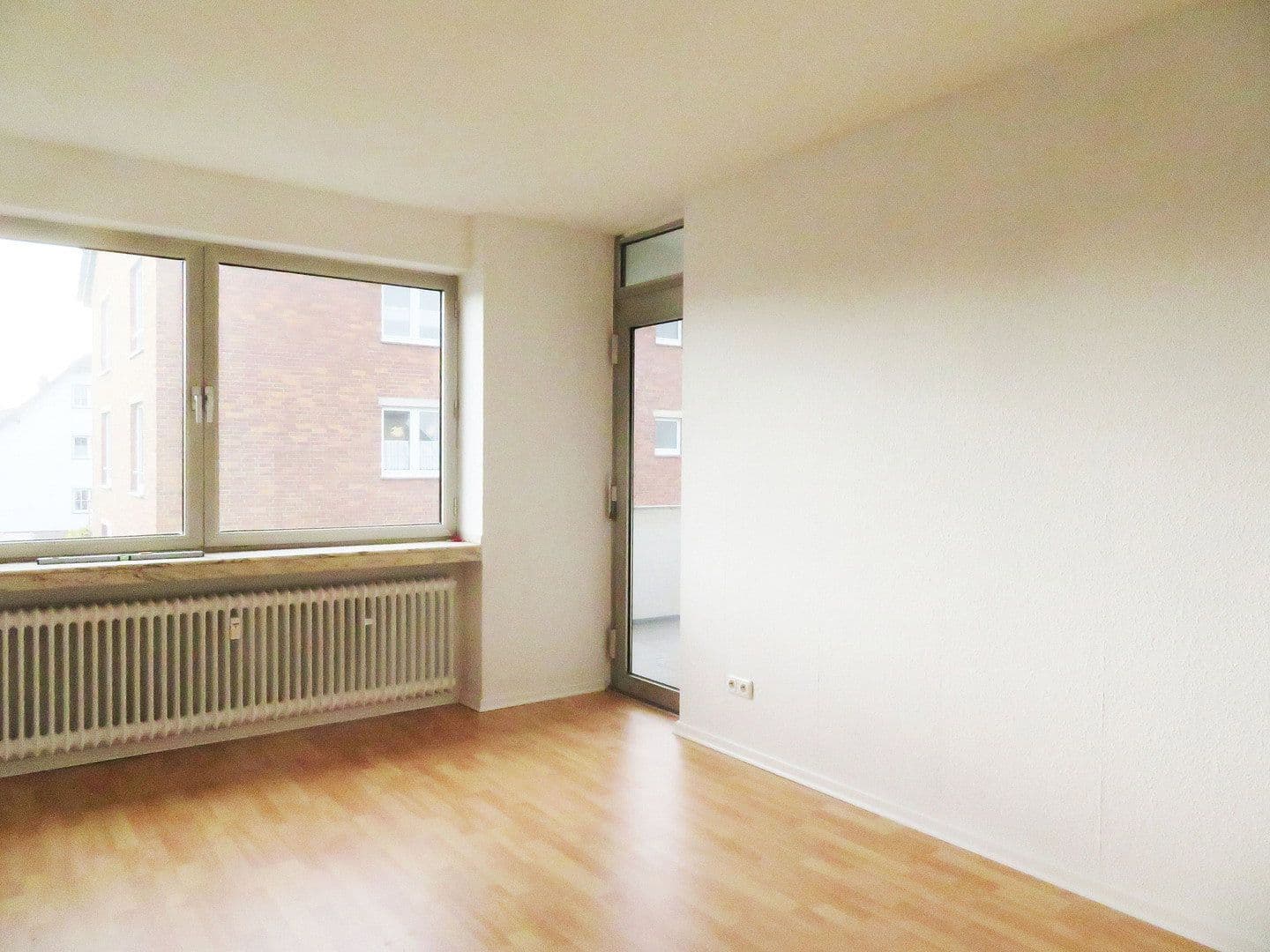 1 bedroom with open-plan kitchen flat to rent, 68 m², Dormagen, North Rhine-Westphalia 1 bedroom with open-plan kitchen flat to rent, 68 m², Dormagen, North Rhine-Westphalia